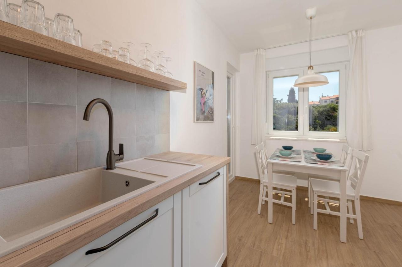 Nona Mileva Apartment PUY Exterior foto